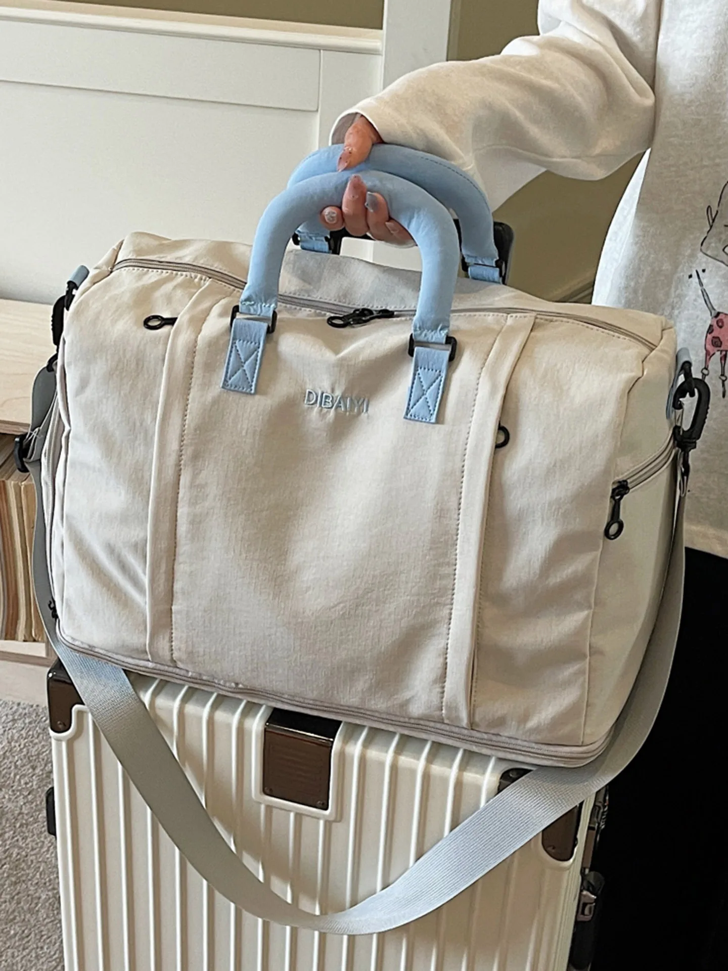 travel-bag-ladies-short-trip-lightweight-large-capacity-2026-new-men's-convenient-handheld-single-shoulder-crossbody-bag