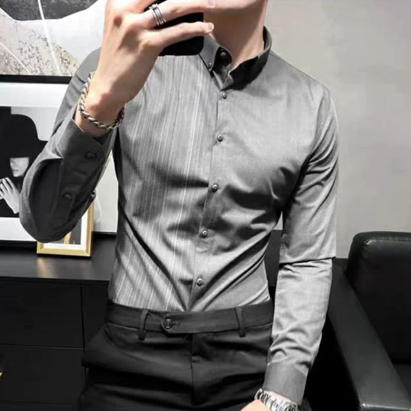 Camisa masculina assimétrica solta de botões estampados, tops casuais extragrandes, camisas listradas, moda coreana, roupa de outono, nova, 2023