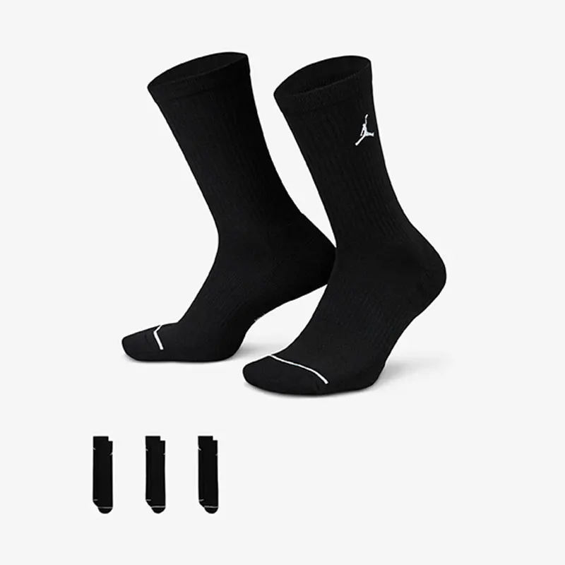 

Nike Authentic Air Jordan Men's Women's Sports Mid-Calf Socks Three-Pair Pack DX9632-010
