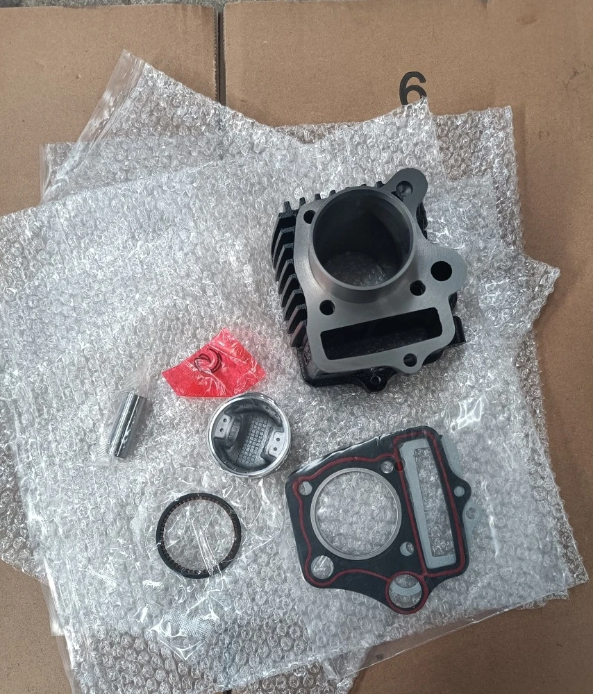 Motorcycle two-wheeled vehicle Jialing 70 JH piston ring sleeve cylinder block assembly