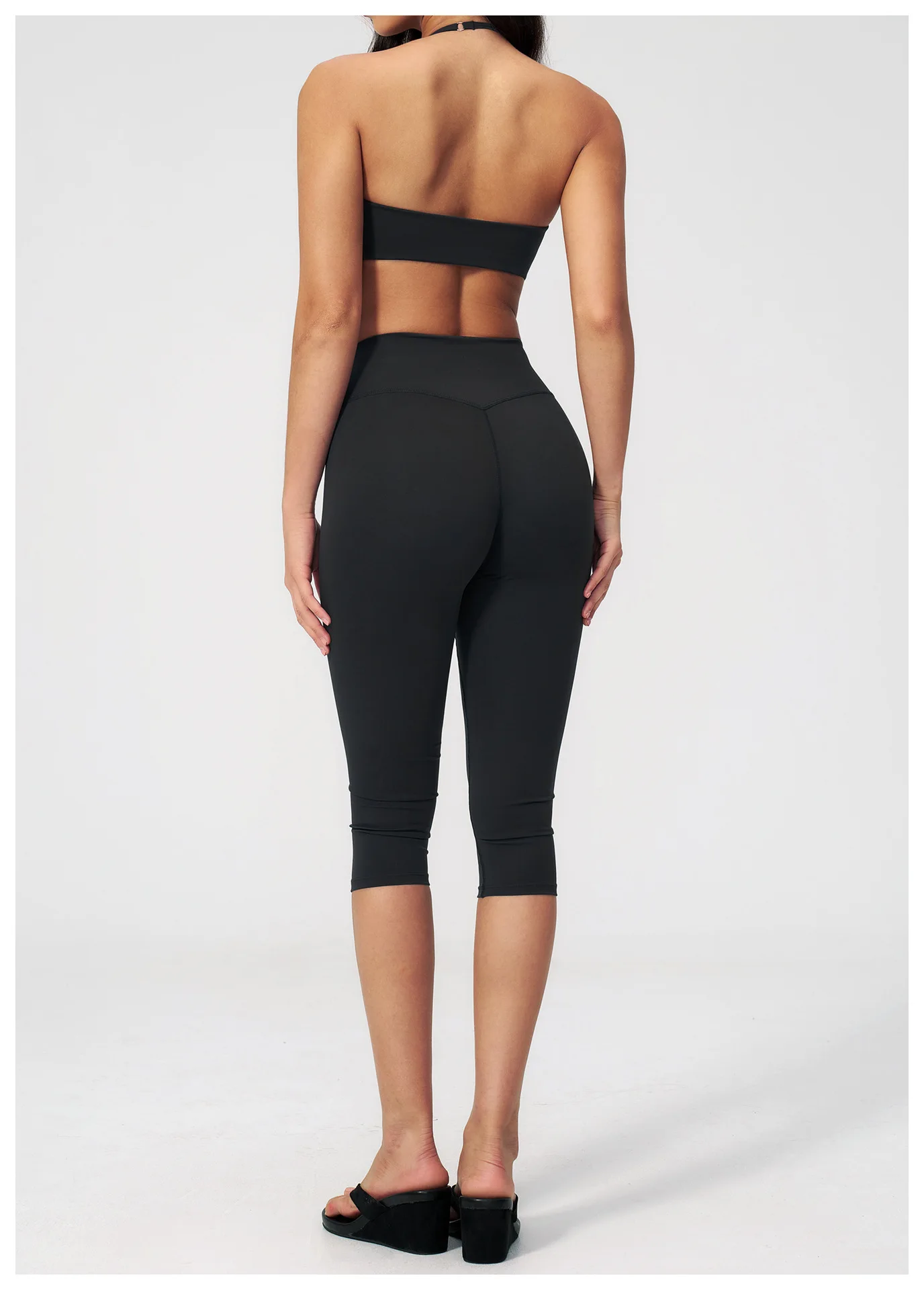 Women Tracksuit Yoga Set 2PCS Sports Set Short Sleeve Fitness Outfits Workout Clothes Running Capri Pants Gym Suit Athletic Wear