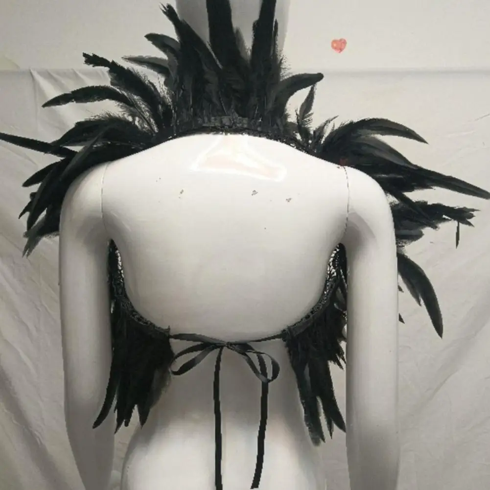 Scialle di piume di Halloween gotico nero Coprispalle da donna Colletto finto Spalla avvolgente Mantello Festa Cosplay Performance Carnevale Mantello di piume