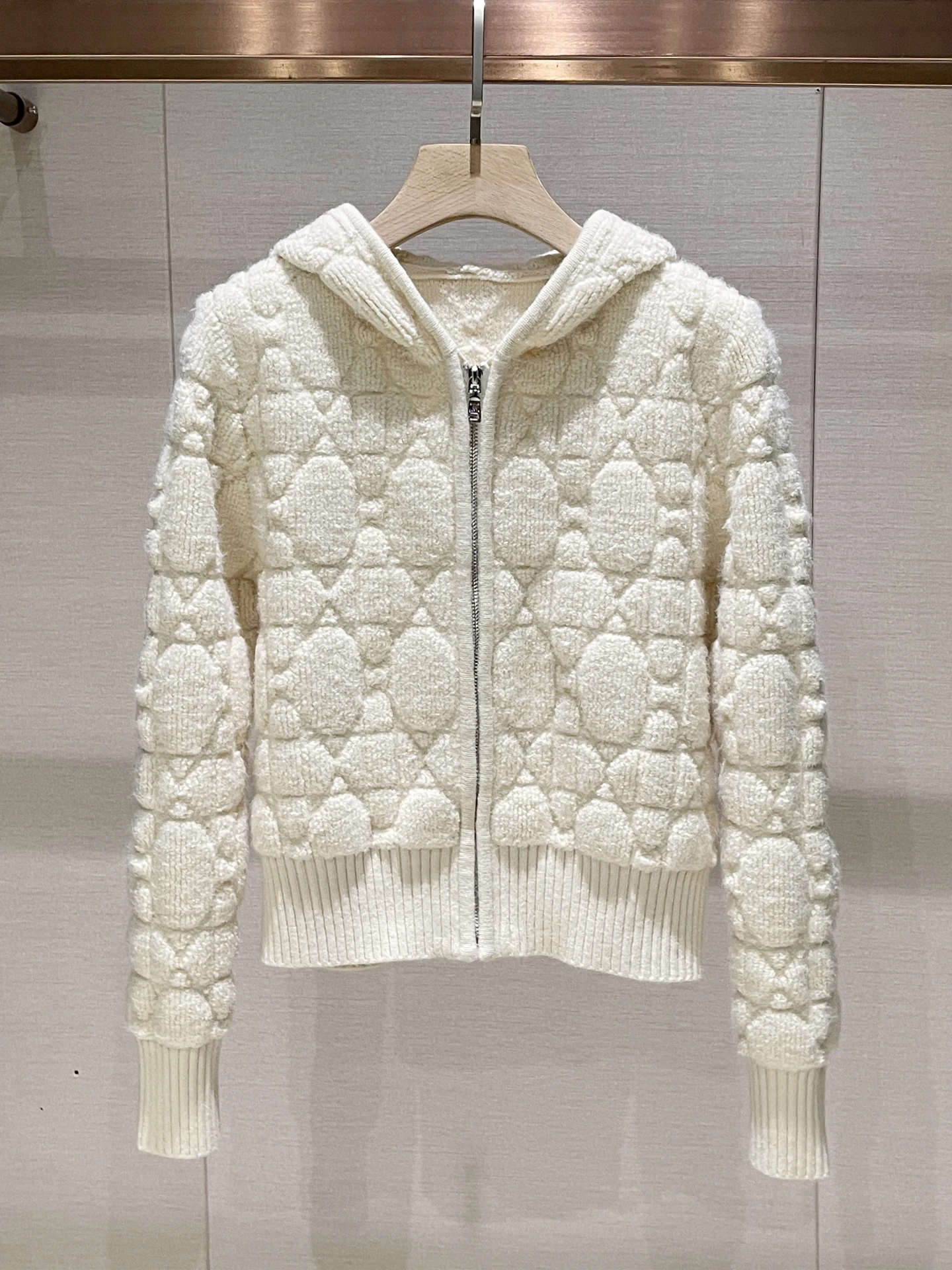 

Женская вязаная куртка с капюшоном на молнии, модная, для повседневной носки, теплая, легкая, высококачественная, для женщин