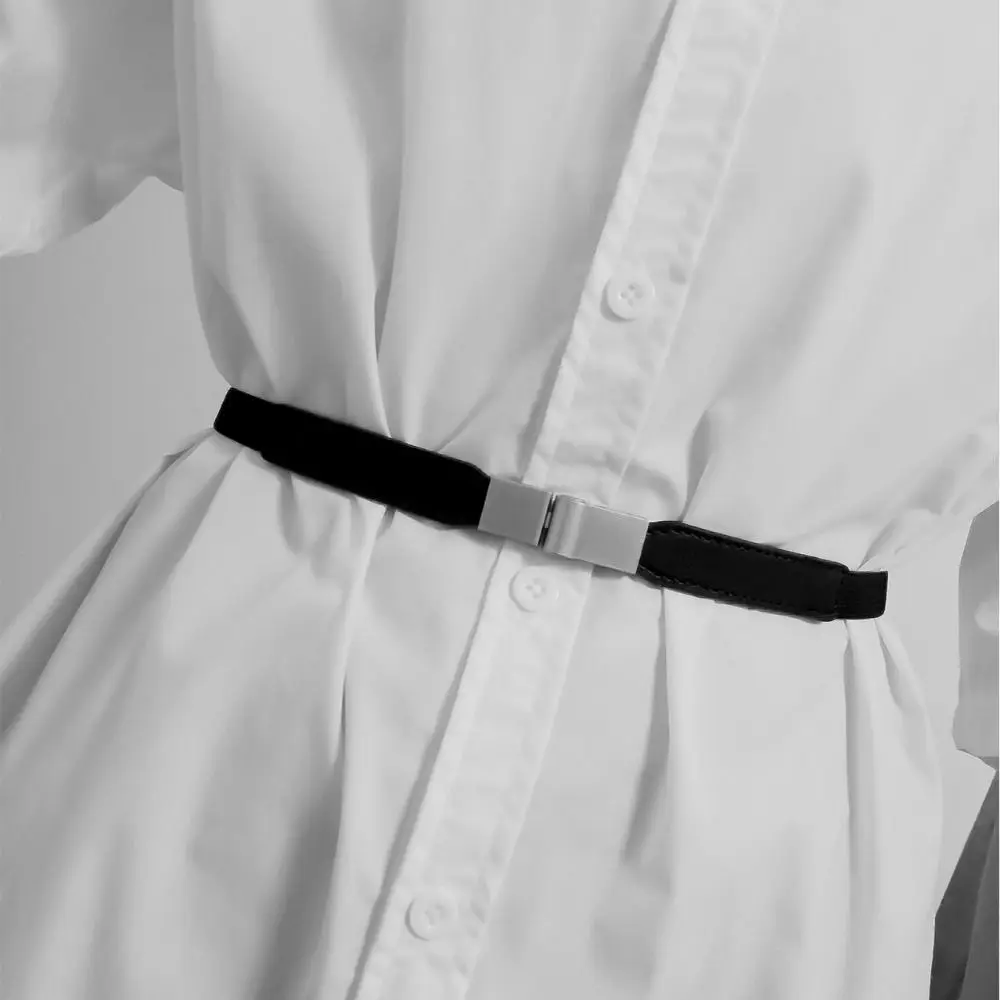 เข็มขัดรัดเอวแบบยืดได้ ใช้ได้กับทุกชุด สำหรับผู้หญิง สายคาดเอวแบบบาง หัวเข็มขัดสีทอง