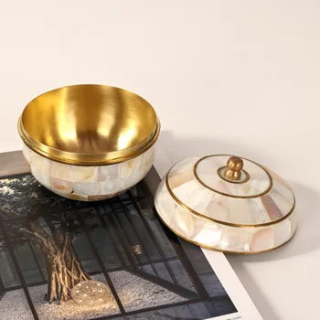 Indian style shell brass jewelry, jewelry storage box, sales office, model room, desktop ornament.