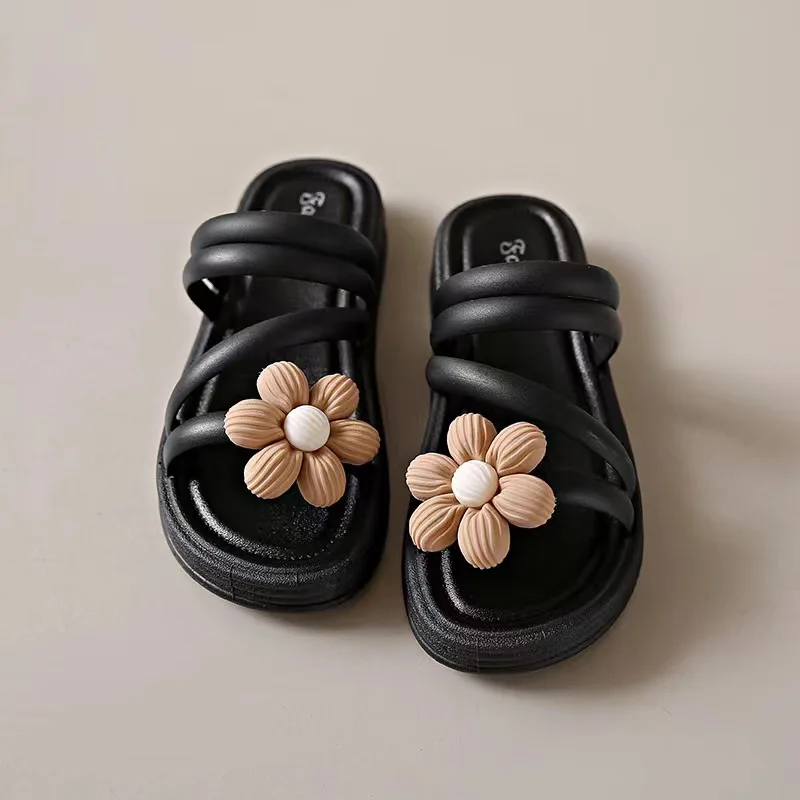 Sandali da donna estivi nuove pantofole di girasole da bagno per interni antiscivolo per il tempo libero comode pantofole da spiaggia all\'aperto