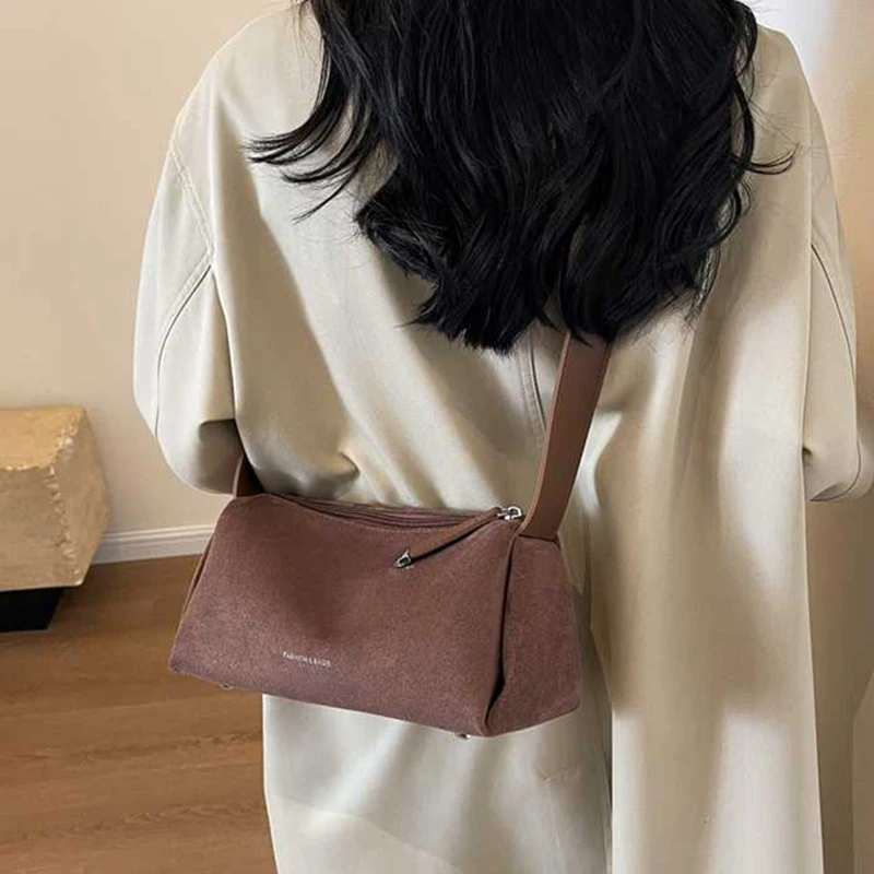 Vintage Large Capacity Shoulder Bag Women's New 2024 Simple Suede Small Square Bags Fashion Versatile Female Crossbody Purse