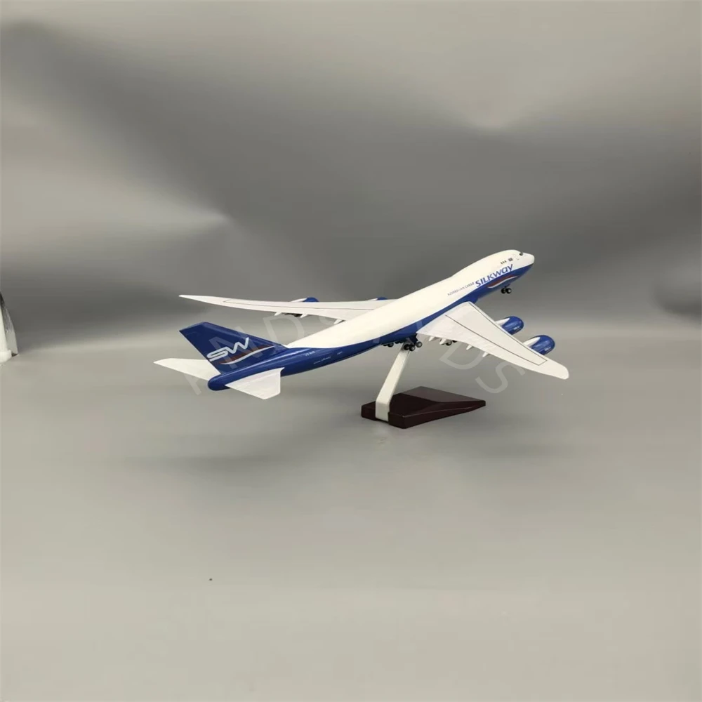 47 centimetri Bilancia Aereo Pressofuso In Resina Azerbaijan SILKWAY Aereo Da Carico B747-8 Compagnia Aerea Aereo Modello Giocattolo Per Bambini giocattoli Per I Ragazzi Display