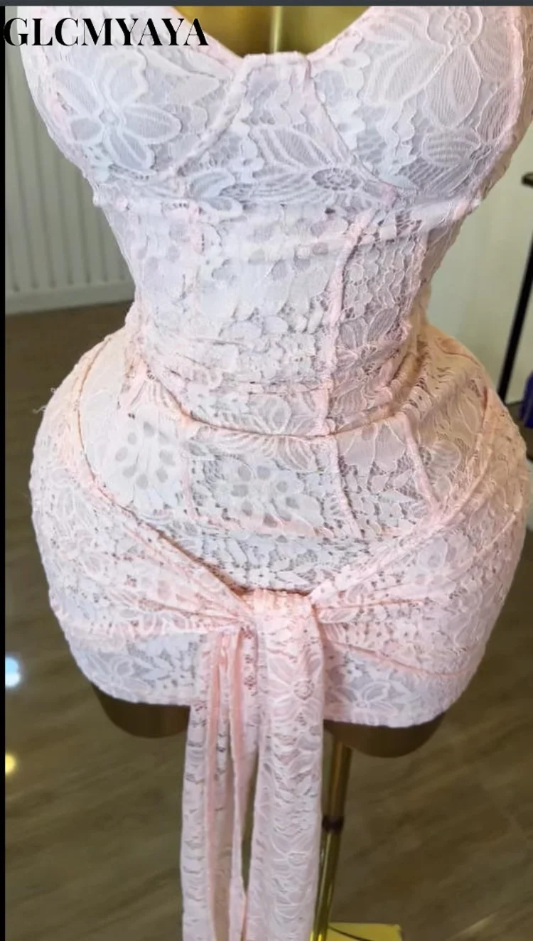 GLCMYAYA الشارع المرأة الدانتيل Bowknot الجبهة الخامس الرقبة أكمام Bodycon ميدي فستان قصير 2025 عطلة الخريف مثير حتى فساتين Vestidos