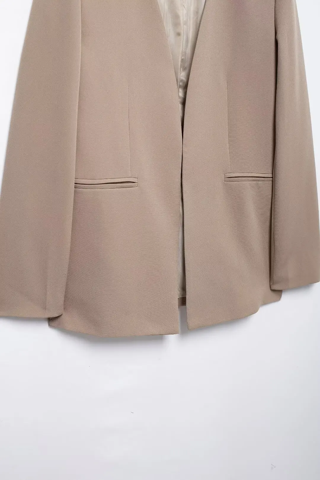 سترة بدلة برقبة على شكل حرف V بصف أزرار واحد للنساء ، معطف بأكمام طويلة كلاسيكي للسيدات ، توب أنيق غير رسمي ، ديكور جيب فضفاض ، موضة جديدة