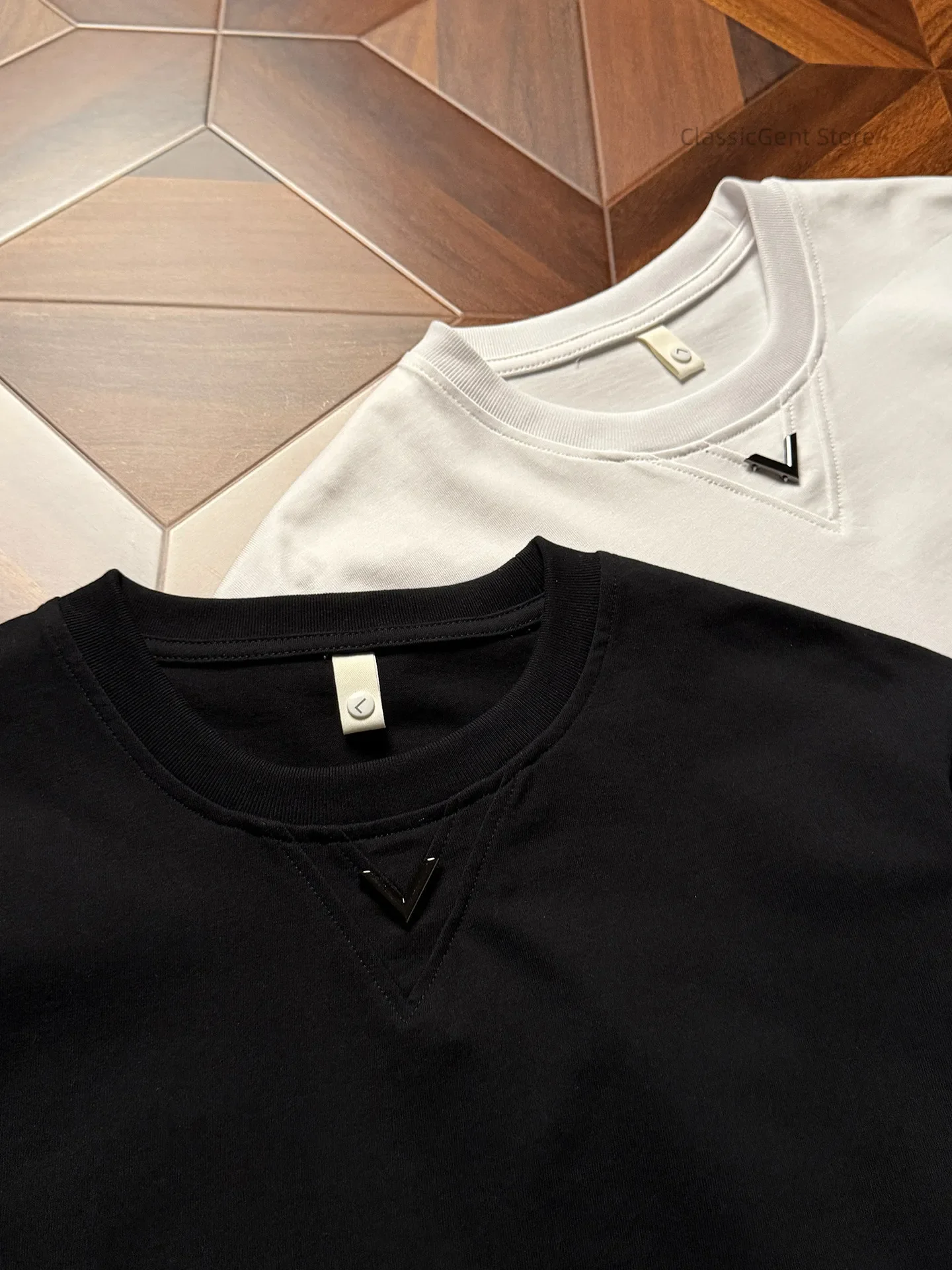 New breathable non-sticky oblique splicing suture three-dimensional 300G pure cotton exquisite short-sleeved T-shirt