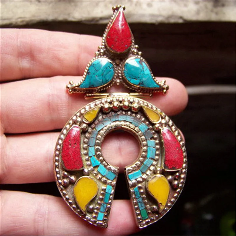 

Tibetan Jewelry Nepal brass big amulet pendant87*50mmsemi-precious stone jewelryTibetan jewelrylow MOQTBP020