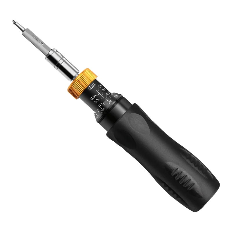 

High end screwdriver with manual adjustment of torque force