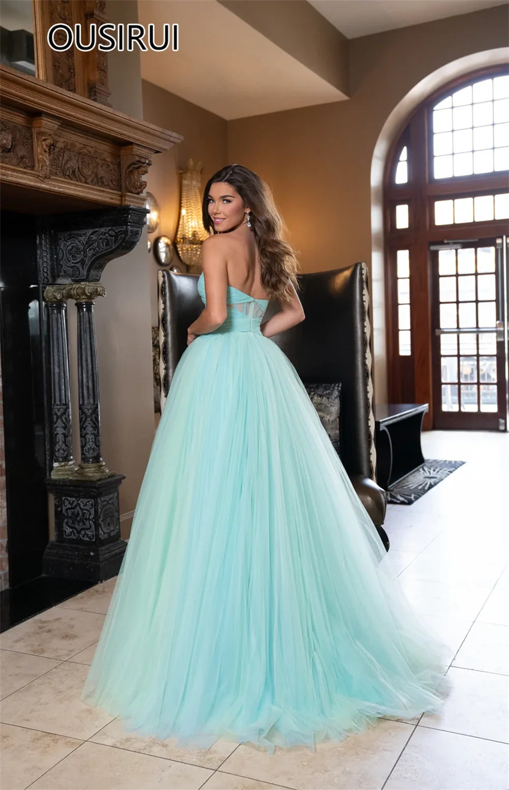 Classic Strapless Tulle Criss-Cross Formal Evening Dresses A-line Floor-Length Backless Court Puffy Prom Dubai Gown