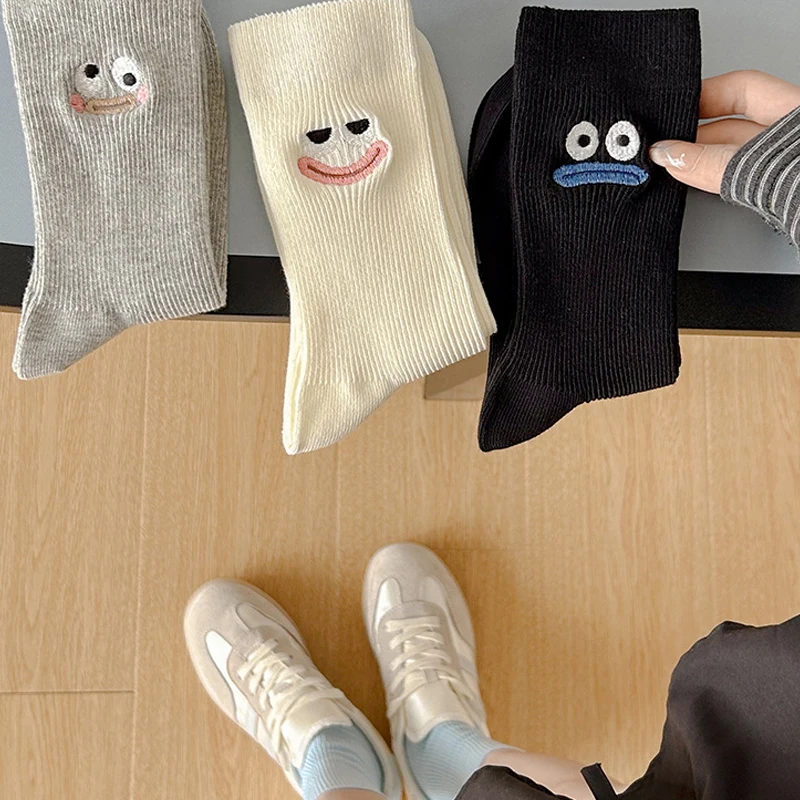 Dreamlikelin 4Pairs/lot Korean Style Women Socks Four Season Cute Funny Sad Frog Big‑Eye Cartoon Print Girls Middle Tube Socks
