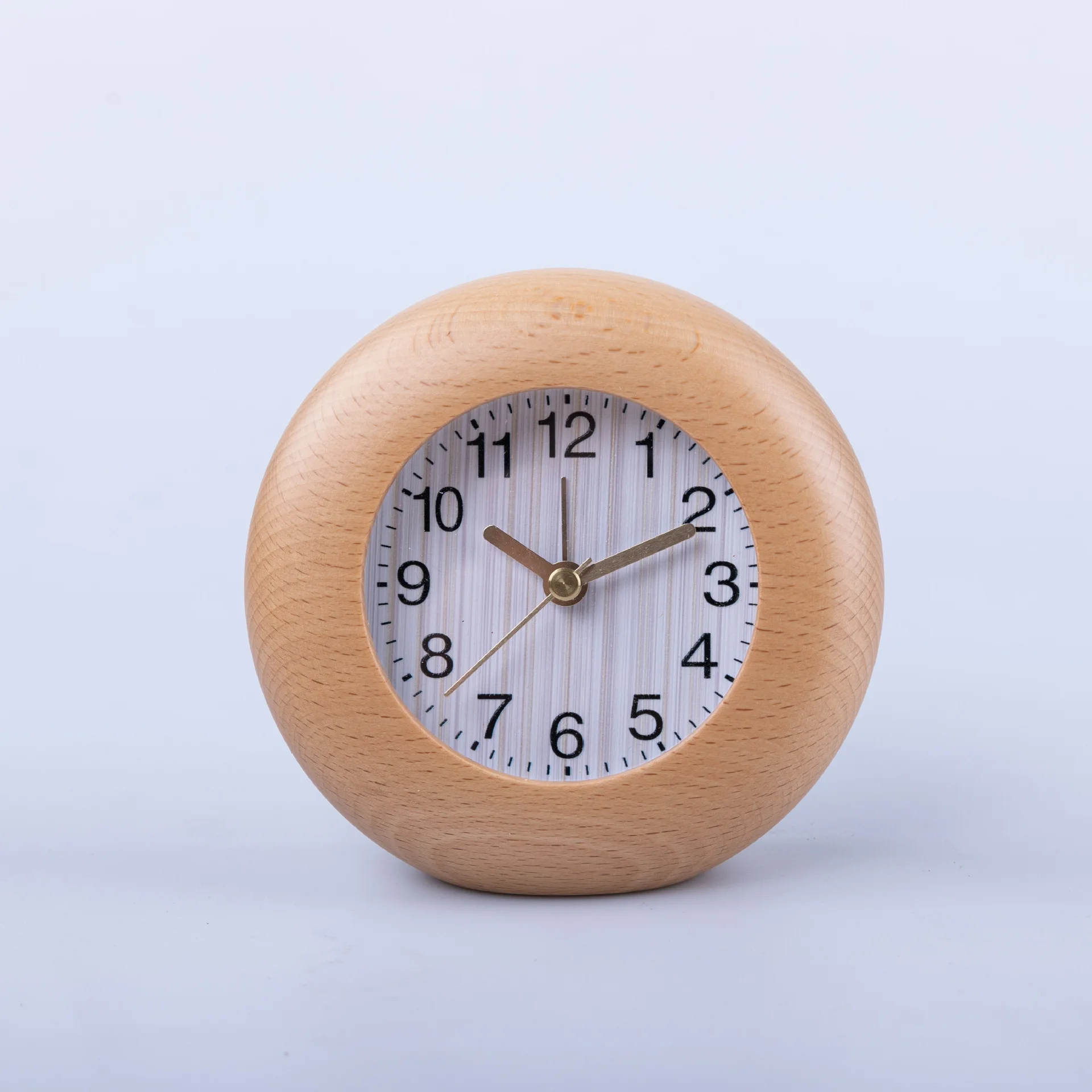 

Classic retro solid wood round alarm clock. Silent desk clock. Student bedroom bedside clock small alarm clock.