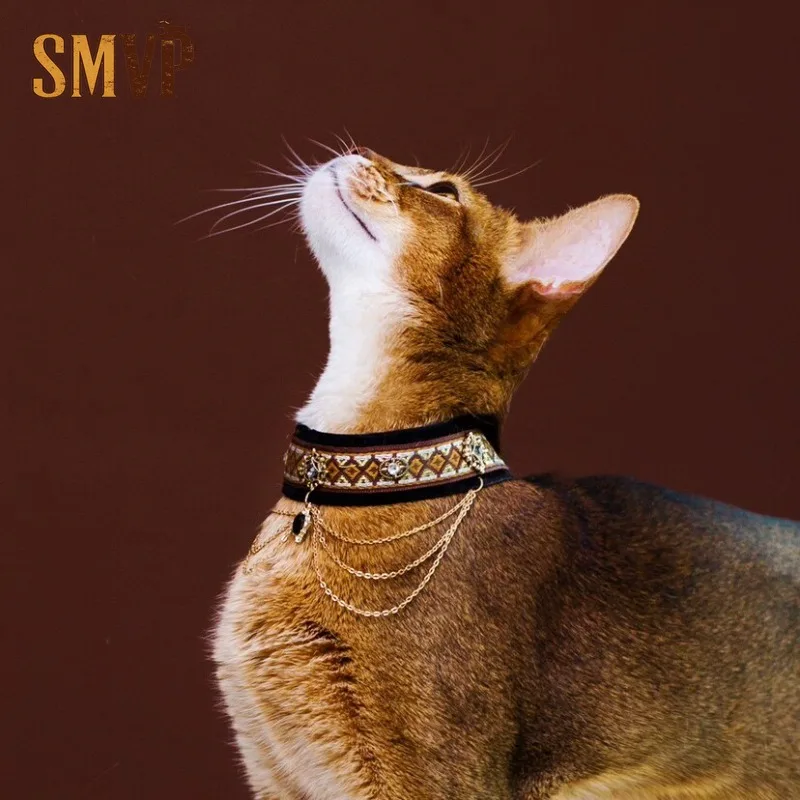 Luxury Retro Pet Collar Velvet with Rhinestone Inlay Multi-Layer Tassel Chain Pendant Elegant Noble Pet Neckwear Accessory