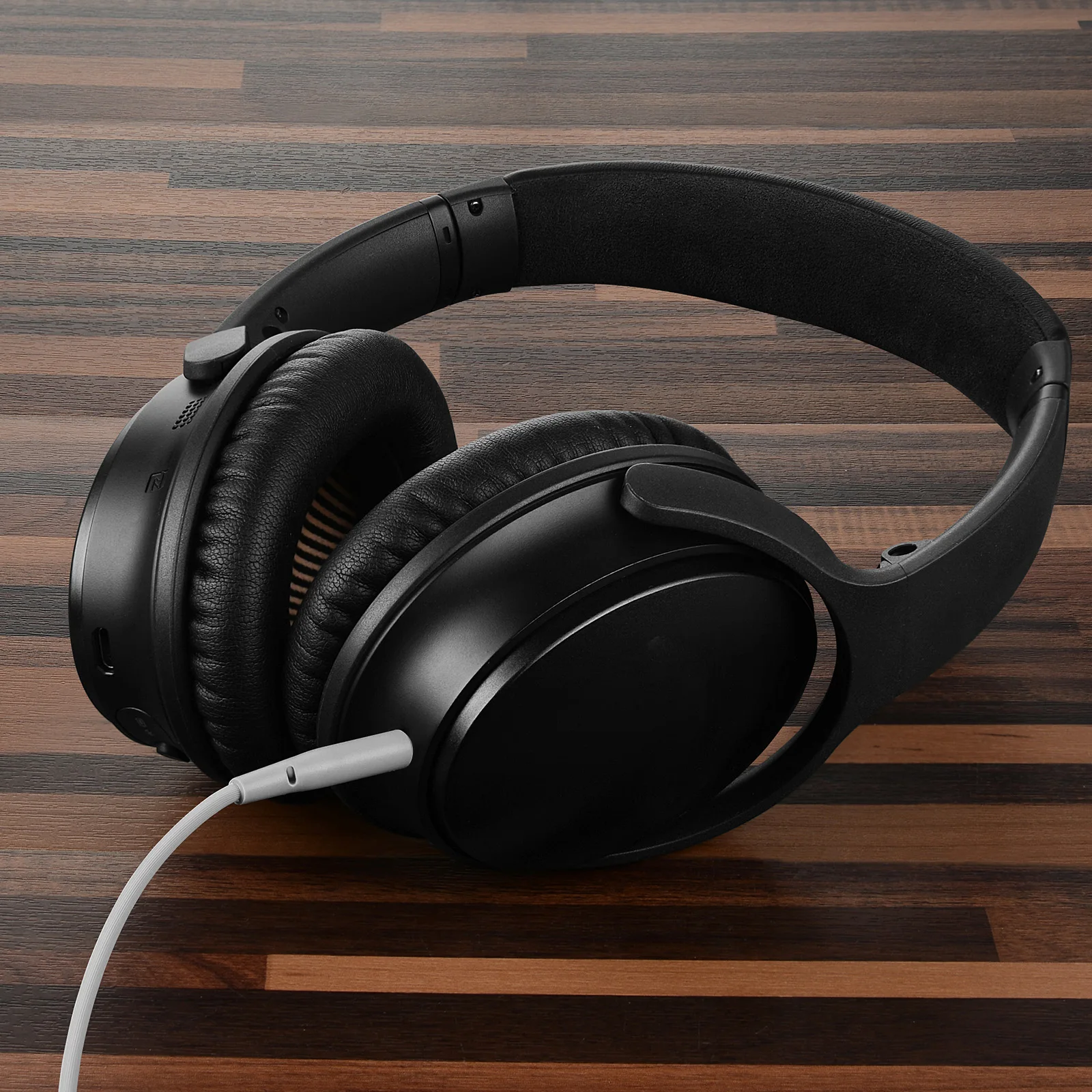 Аудиокабель Geekria с микрофоном, совместимый с Bose QuietComfort SE, QC45, QC35 II, QC35, QC25, 700
