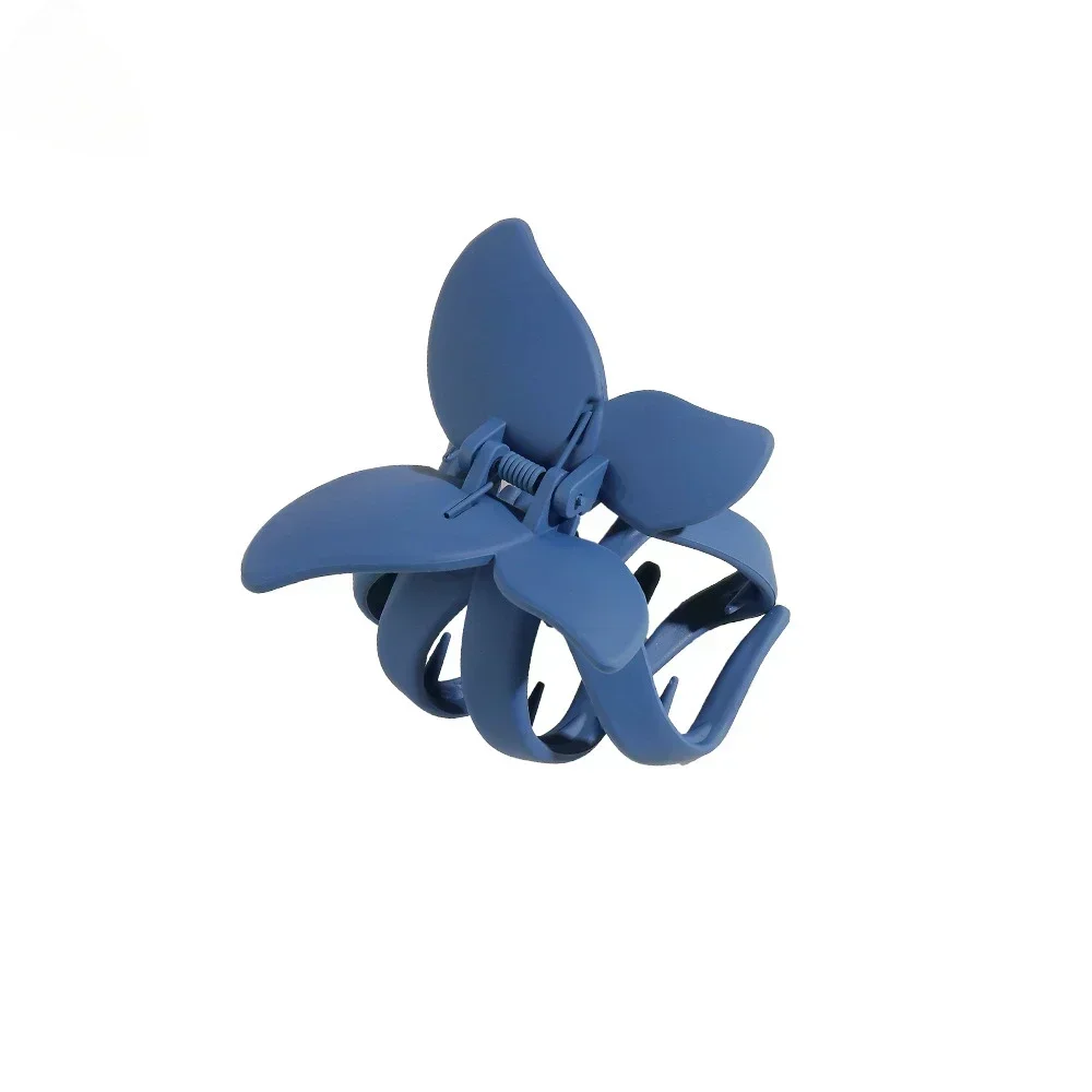 Sweet Frosted Butterfly Hair Clip Women Korean Simple Solid Color Fashion Exquisite Shark Clip for Girls Hair Style Accessories image 6