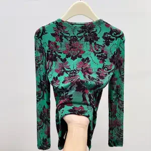 8259 Noble Autumn Trendy Fashionable Mesh Bottoming Top