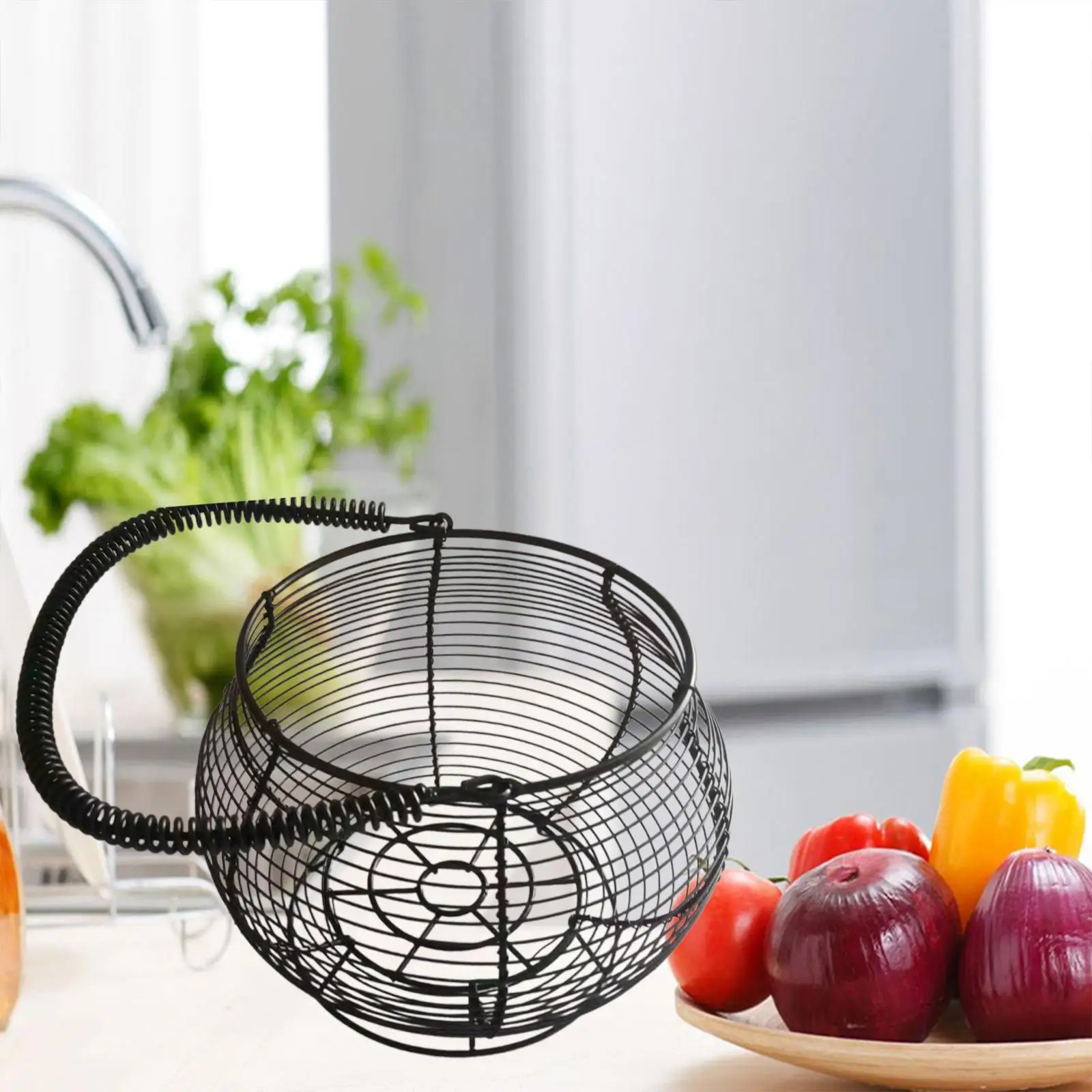 Wire Egg Basket Round Container Rustic Organizer Portable Chicken Egg Basket Farmhouse for Food Snack Fruits Bread Vegetables
