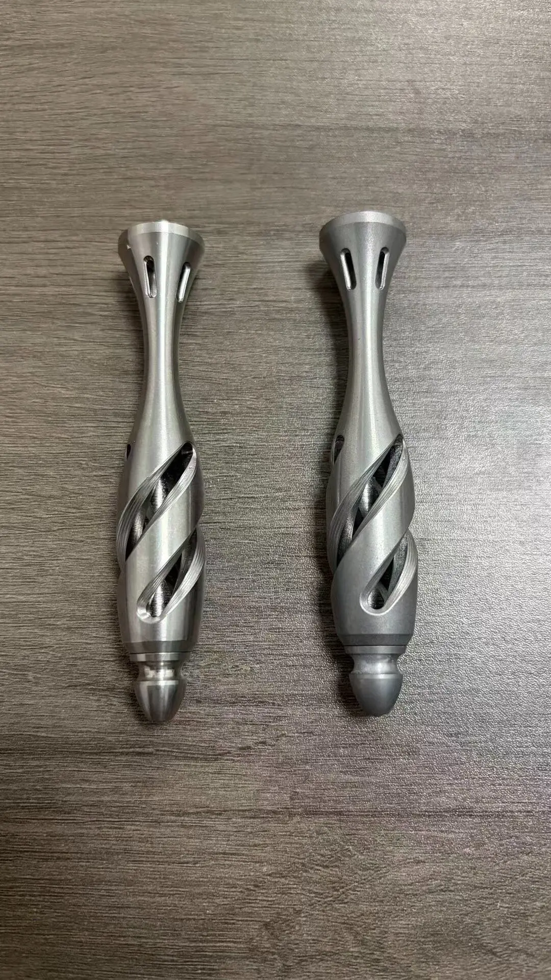 Used right stone wash pole, stainless steel material EDC decompression toy