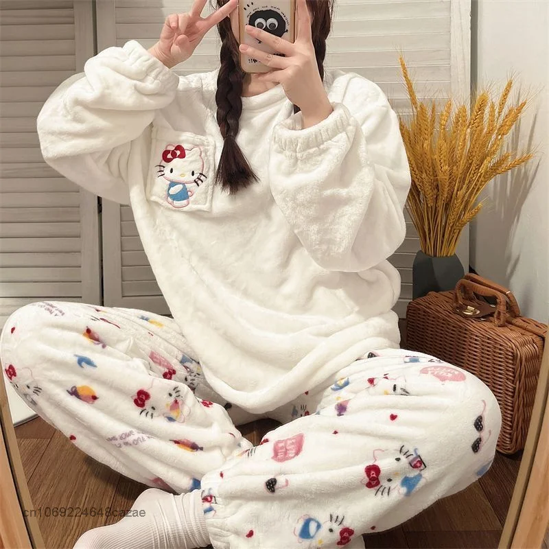 Sanrio Hello Kitty Winter Coral Velvet Pajamas Korean College Style Loose Plush Thickened Home Set Y2k Casual Clothes For Women