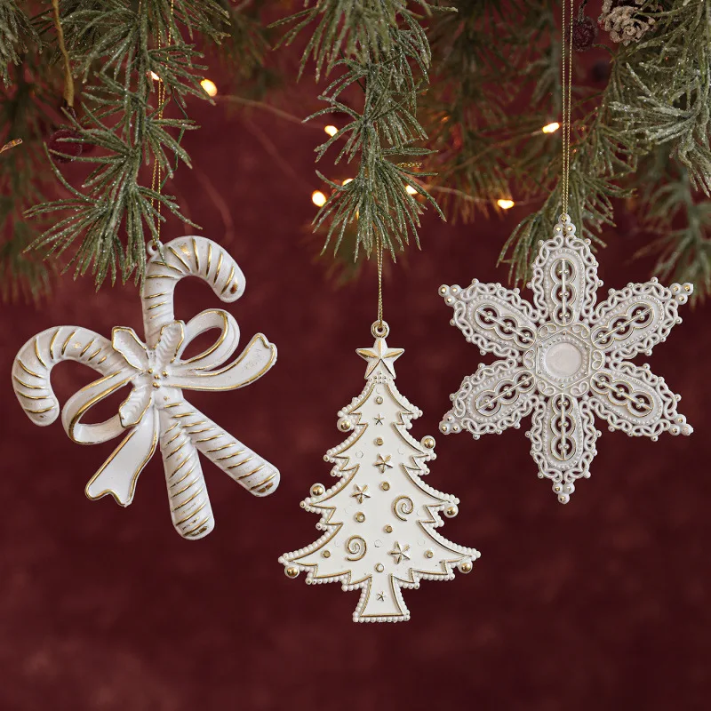 

Plastic White Gold Heterosexual Pendant Matte Retro Light Luxury Snowflake Gift Battle Christmas Tree Window Hanging Decoration
