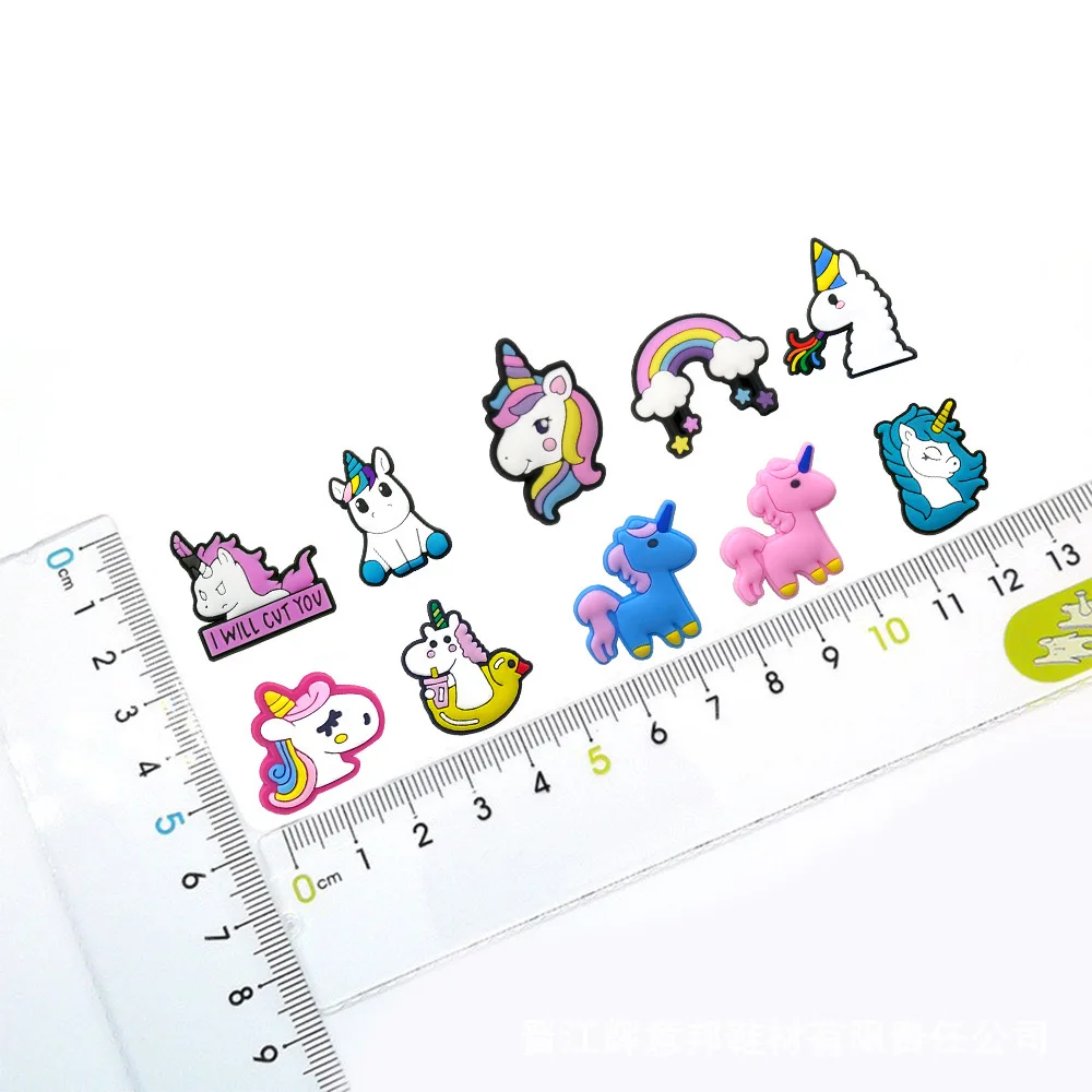 16 Stück schöne Einhorn-Schuhanhänger für Slides, Clogs, Sandalen, PVC-Schuhdekorationen, Zubehör, Schnallen für Weihnachts- und Geburtstagsgeschenke – Detail 3