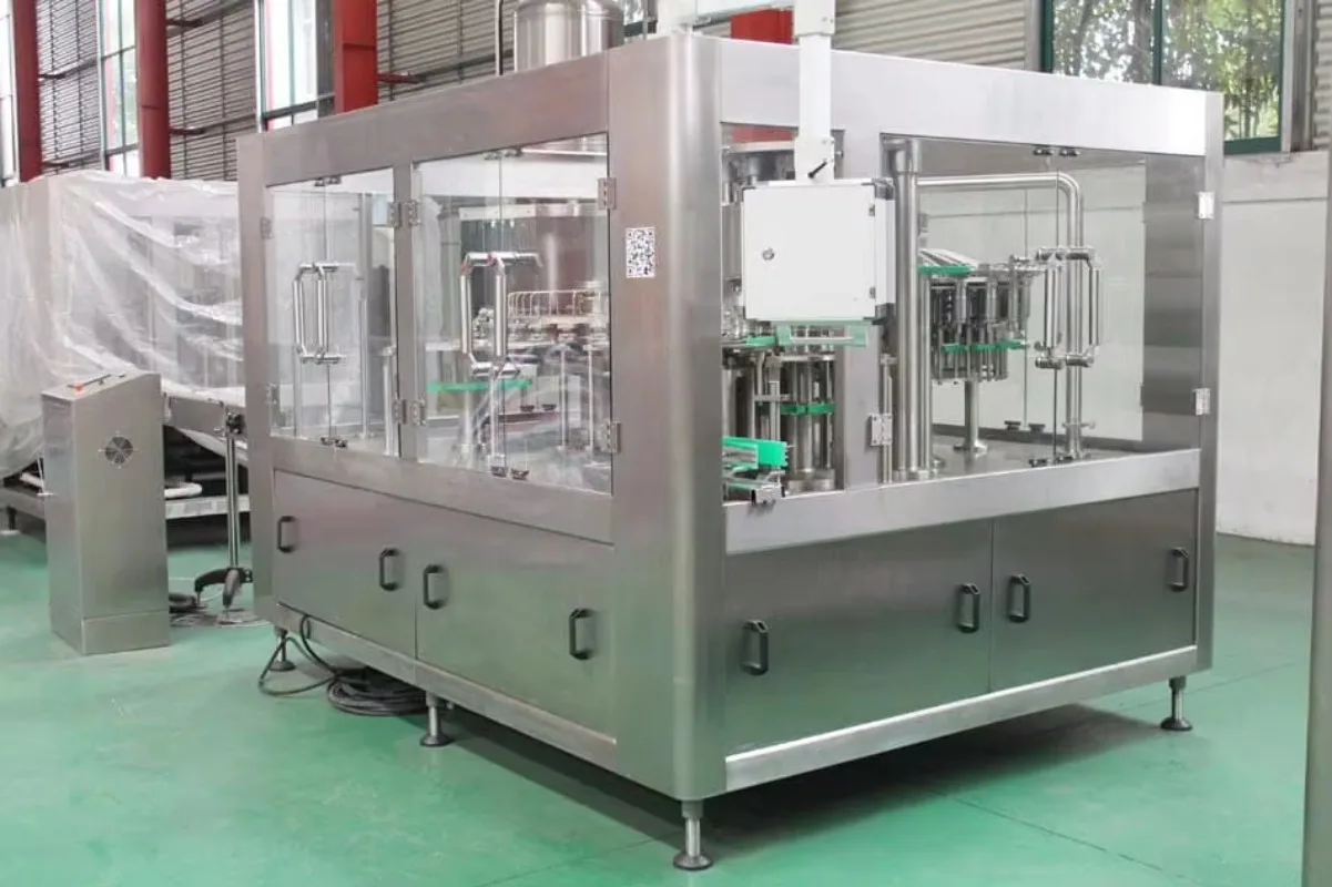 Custom 2000BPH PLC-Controlled Energy-Saving Automatic High-Speed Production Line for Fruit Juice, Shampoo & Beverage Bottles