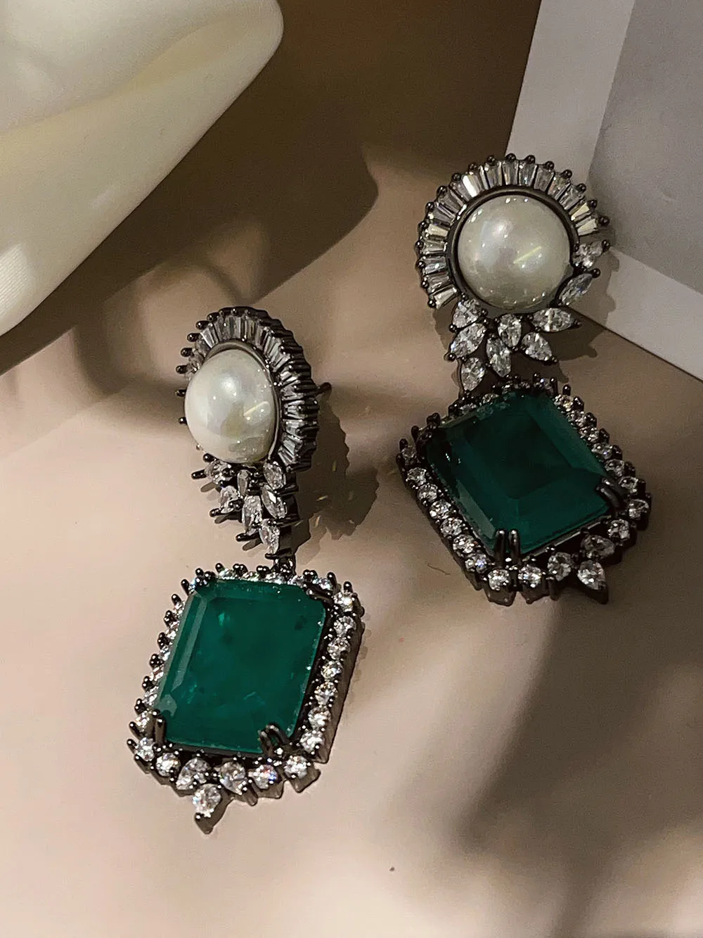 vintage green pearl elegant super-shimmering zircon geometric square pendant summer gorgoeus earrings for women