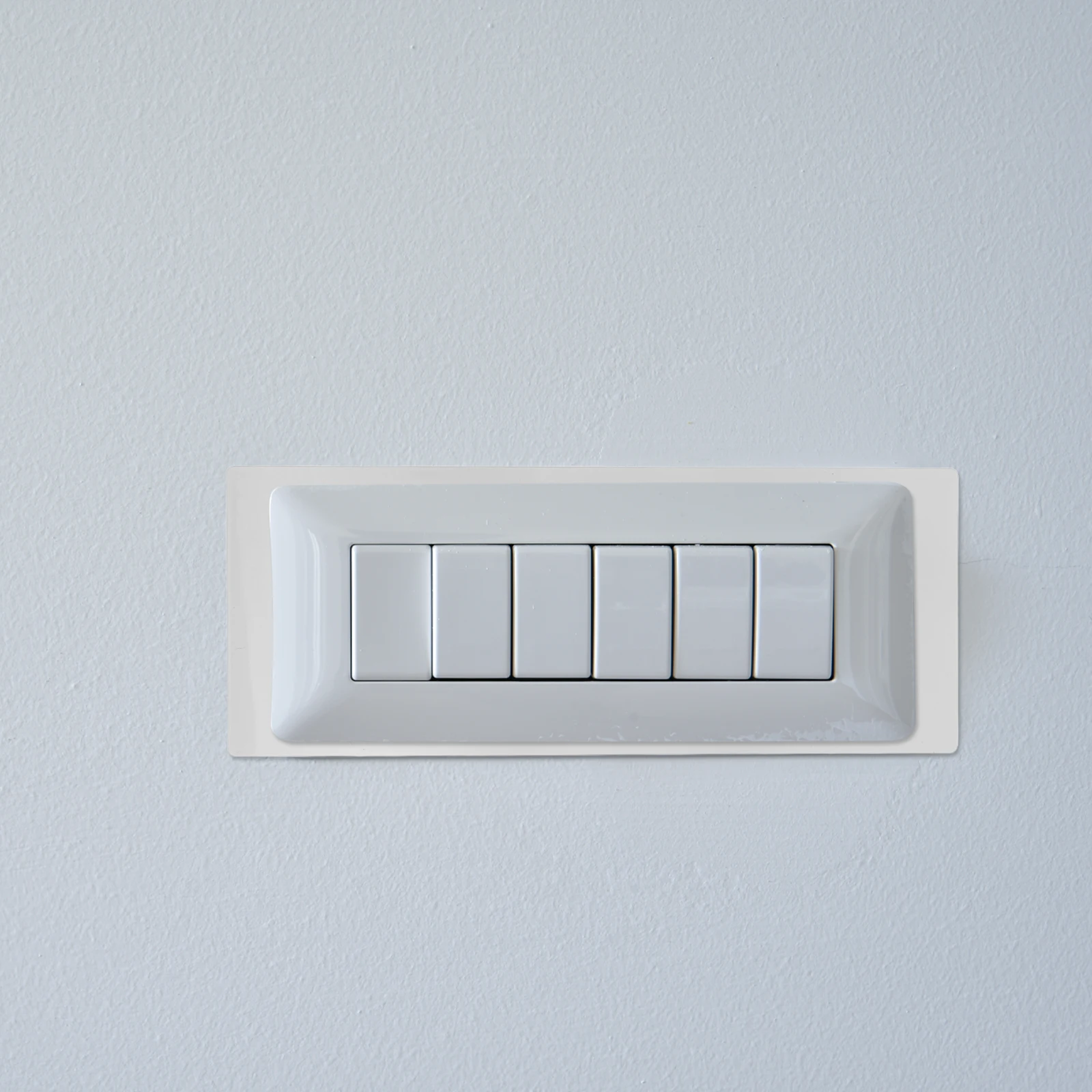 

2pcs Socket Switch Panels Decorative White Outlet Cover Plate Receptacle 3 Gang Electrical Rocker Plastic