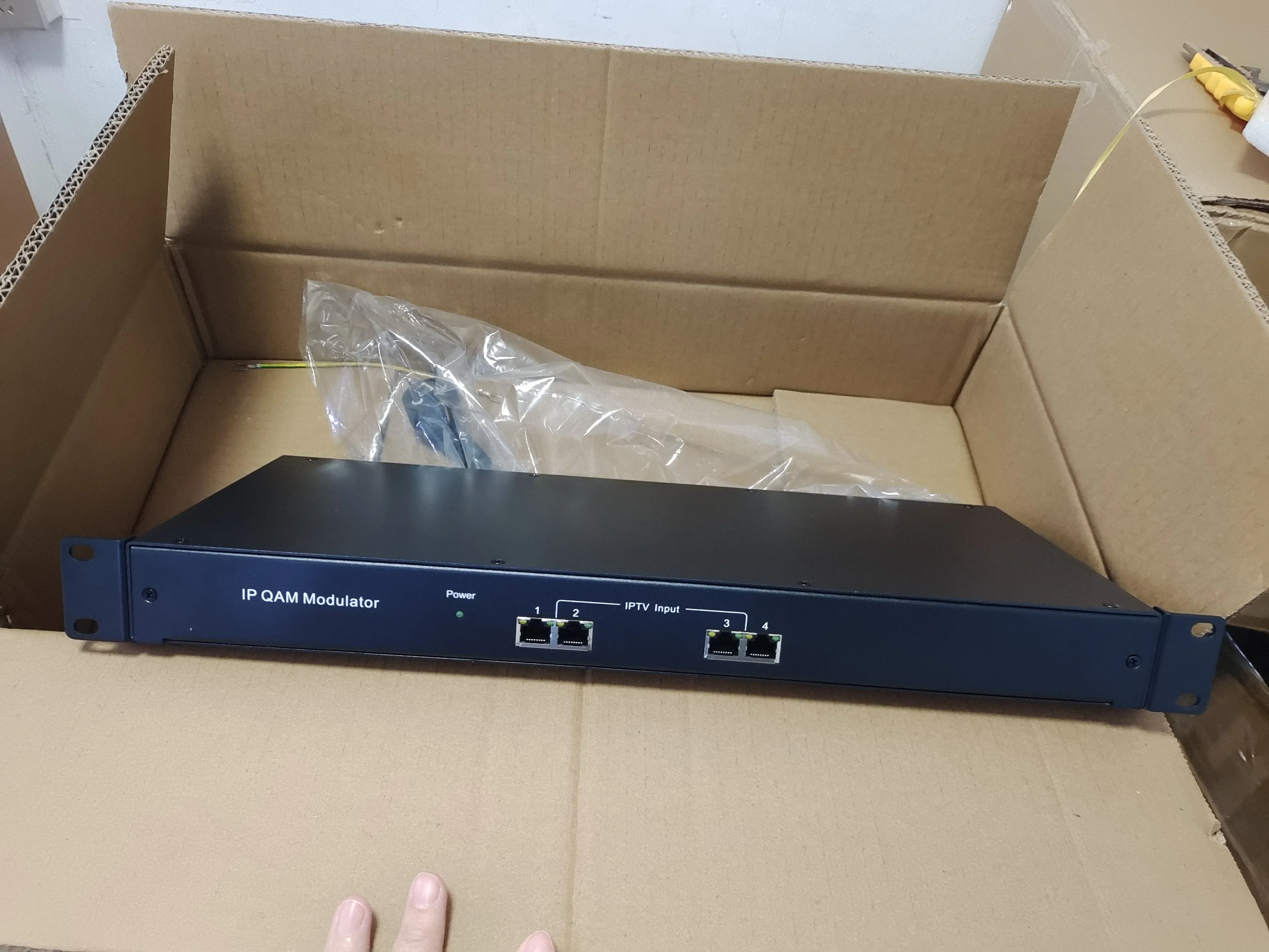 Hot Selling Low Price 3344C 4 in 1 Ip to Qam DVBC DVBT DTMB Digital Catv Modulator