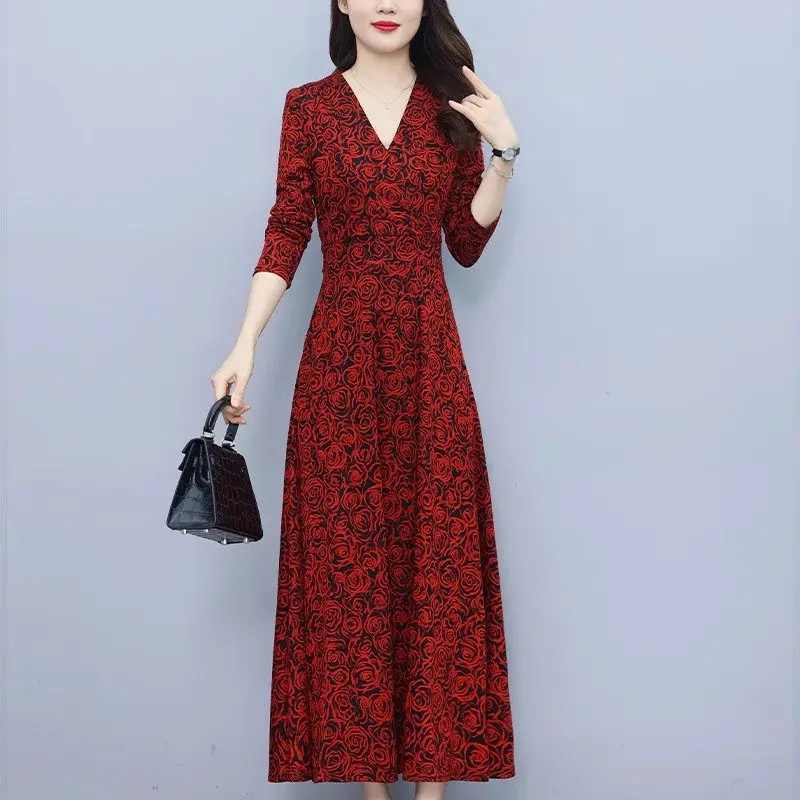 

V-Neck 2024 Spring Autumn Long Sleeve Knitted Dress Slim Fit Elegant Temperament Fashion Printed Dress Women Midi Robe Z4259