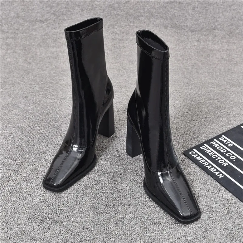 

Fashionable Autumn and Winter Temperament Women's High-heeled Mid Top Boots Sexy Women's Flat Top High-heeled Fashion Boots