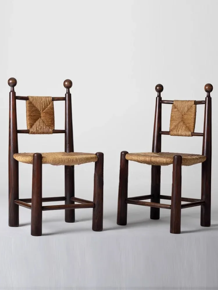 Französischer antiker Rattan-Esszimmerstuhl, Homestay-Café-Freizeitstuhl aus massivem Holz im Retro-Rattan-Stil