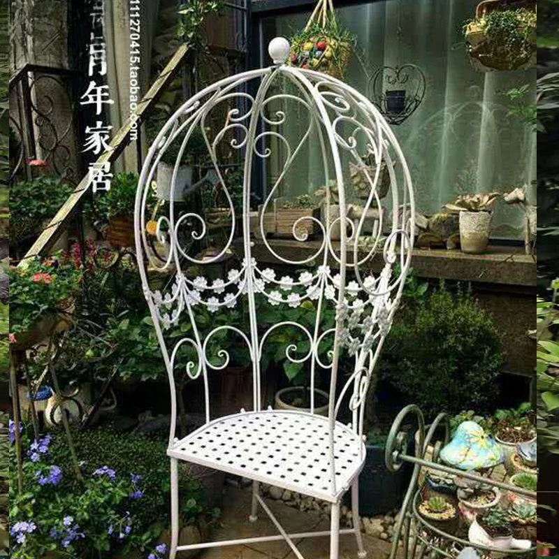 Retro casual chair climbing vine frame balcony courtyard free chair wrought iron garden park outdoor lazy white chair