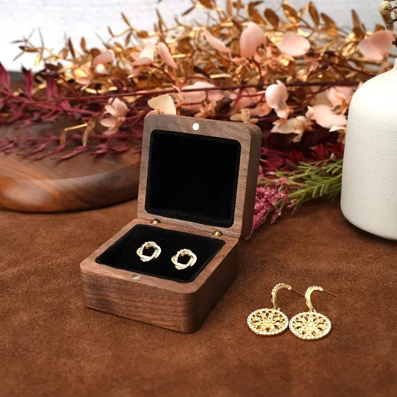 Free Custom Engraving Walnut Wooden Jewelry Box Earring Rings Wedding Ring Organizer Wood Box Luxury Jewelry Gift Packaging Box