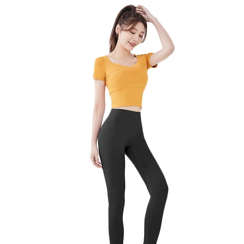 

2025 Summer Women Yoga Slim Fit T Shirt Quick Dry Yellow Short Sleeve with Chest Support Comfortable Sport Running Top