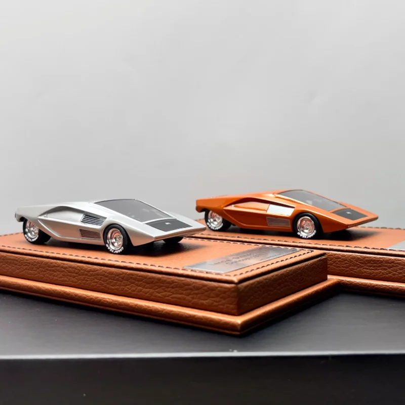 

ENGUP 1:43 Scale Lancia Stratos Zero Concept 1970 Resin Car Model Finished Simulation Collection Decoration Boy Gift Display