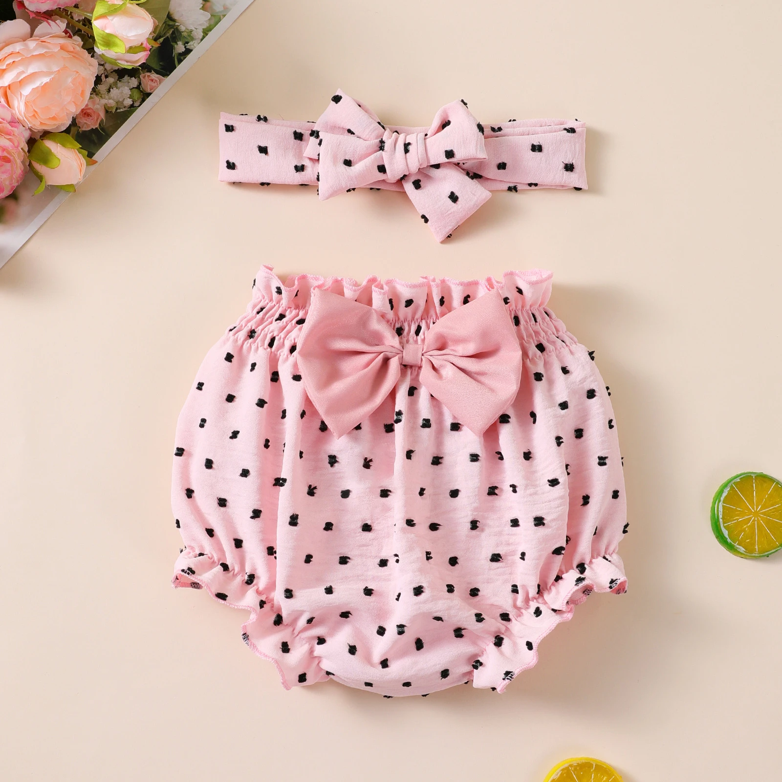 

Розовый комплект для девочек: шортики-блумеры с рюшами и повязка на голову, подгузники-трусики с бантом, милая летняя одежда для малышей, детские штаны
