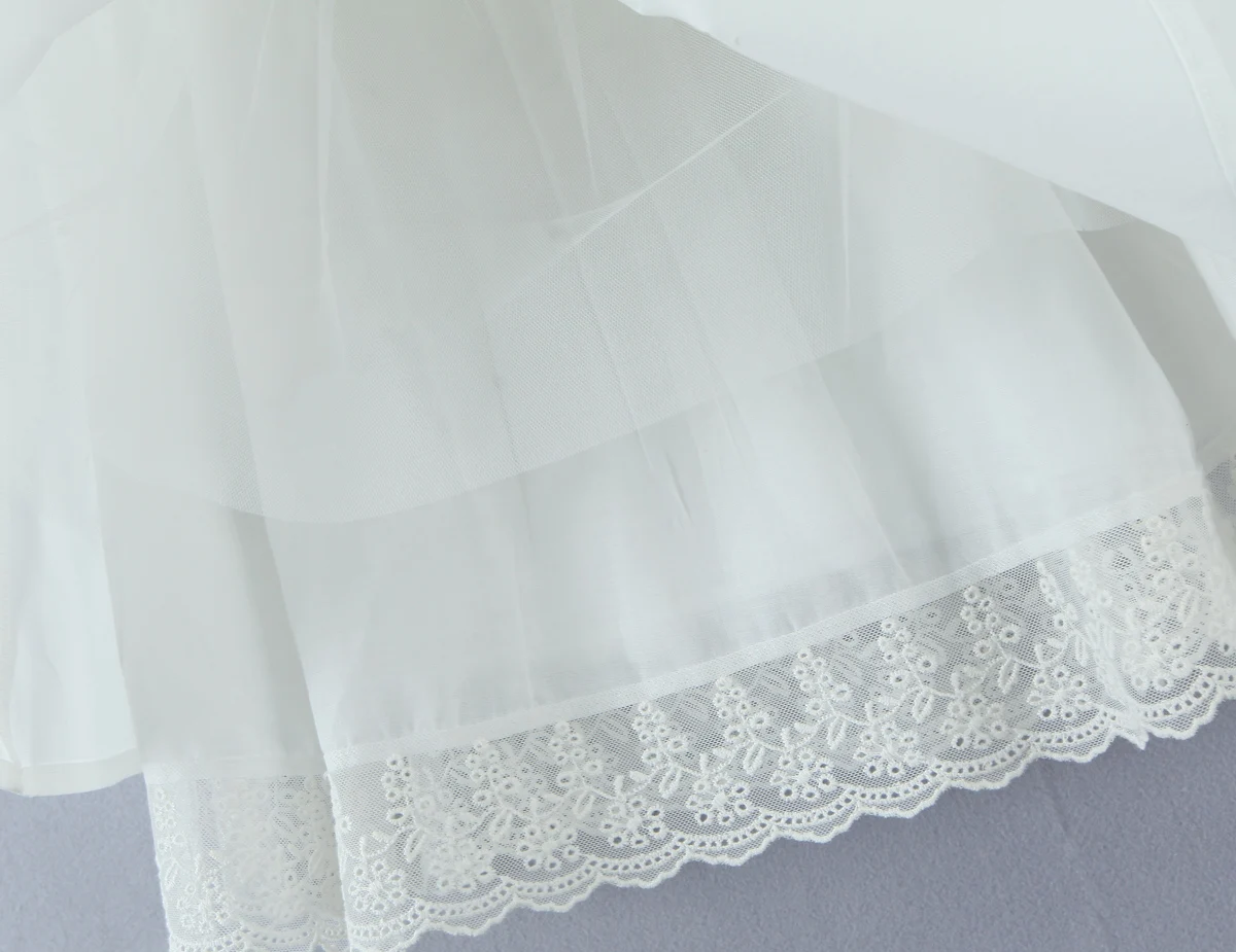 2025 Sexy blanc épissé dentelle croix laçage dos Corset Style robe sans bretelles femmes robe de bal Swing Tube robes courtes