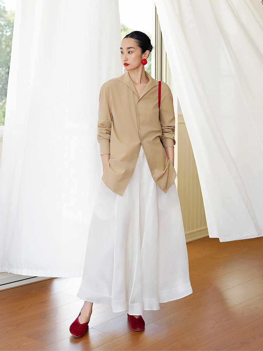 

Elegant Vintage Silk Blend Lightweight Sailor Collar Shirt Simple Style Jazz Age Inspired Women's Fashion Spring Collection