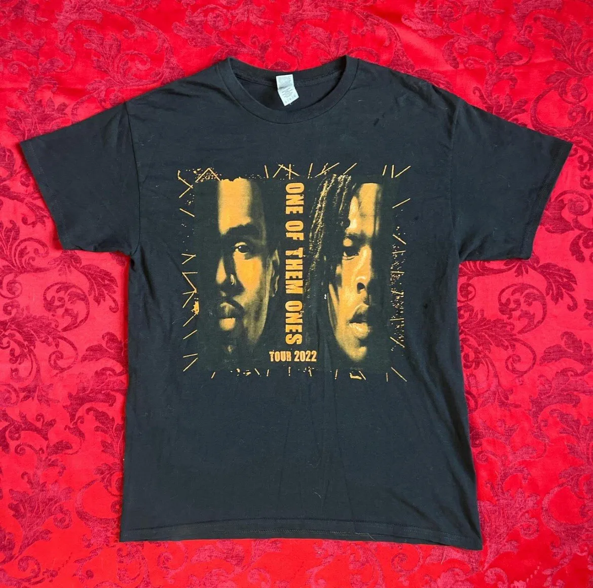 Chris Brown Lil Baby Shirt Adulto Grande Uno de ellos vueltas 2022 Rap Tee Regalos Hombres Ropa de diseñador Hombres Camiseta Mujer