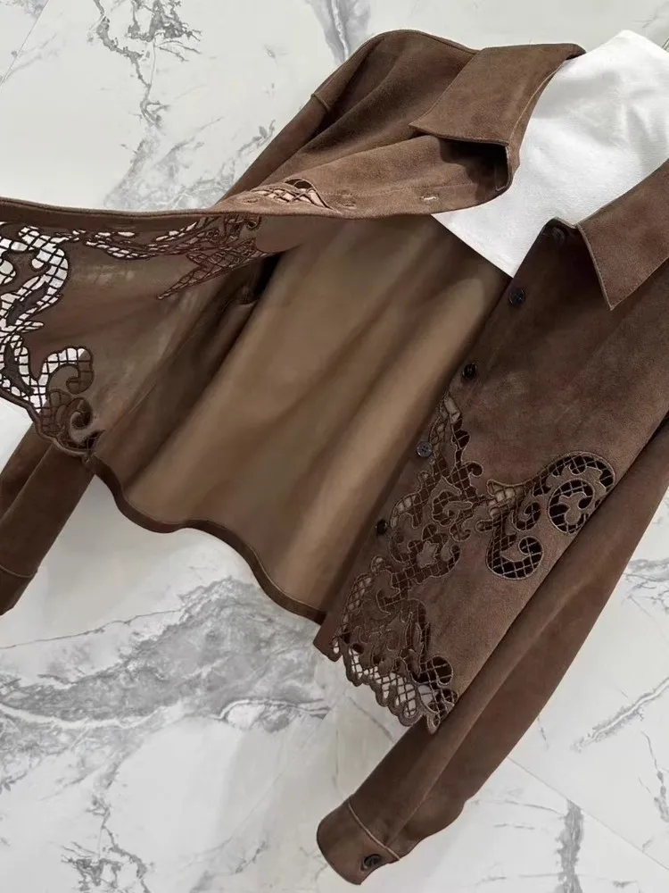 Autunno di alta qualità in vera pelle scamosciata ricamata scava fuori giacca femminile colletto couverture cappotto corto sottile in pelle di pecora naturale