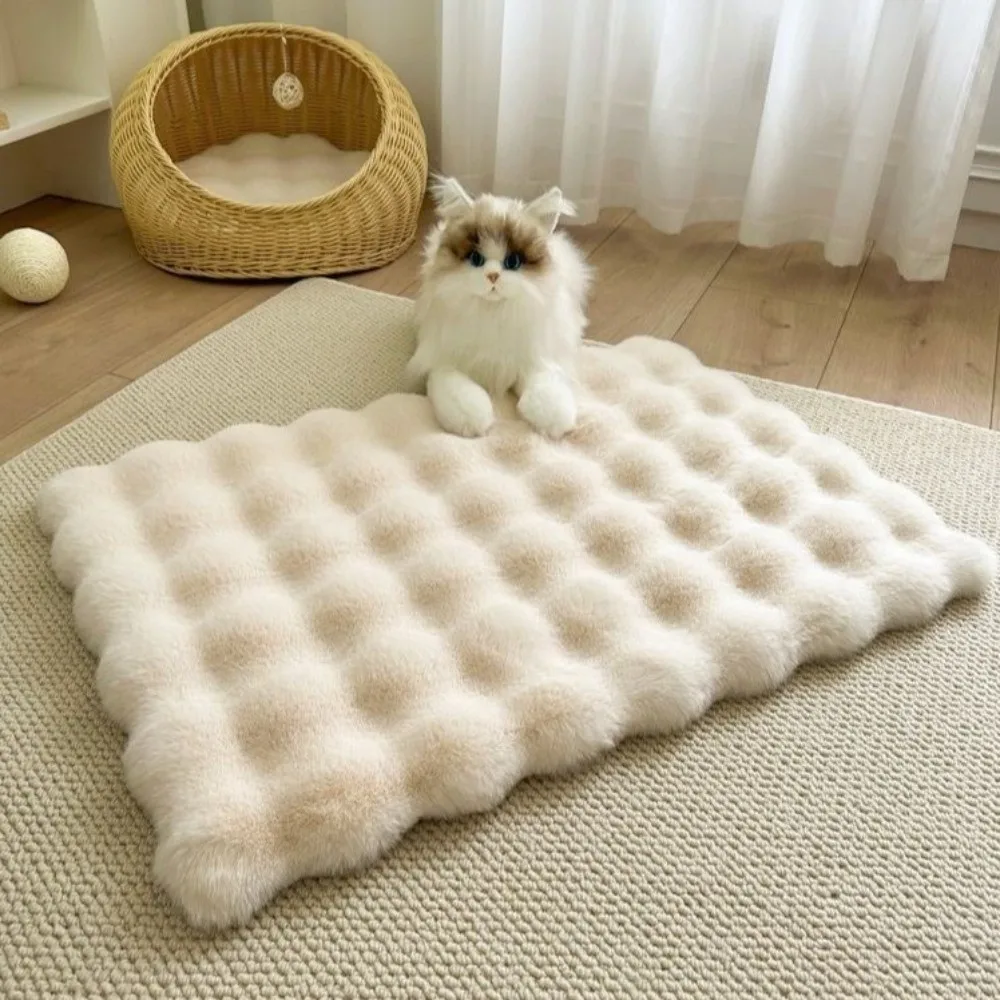 D9 Winter Warm Pet Sleeping Mat Thickened Design Cloud Bubble Texture Cat Kneading Pad Multi-Scenario Use Soft Fluffy Pet Mat