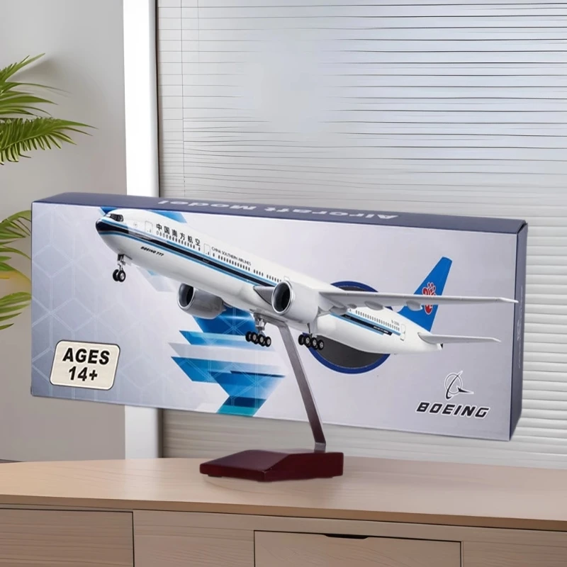 

1/85 Scale 47CM Airplane B777MAX Aircraft China Southern Airline W Light and Wheel Diecast Resin Plane Model Home Decor