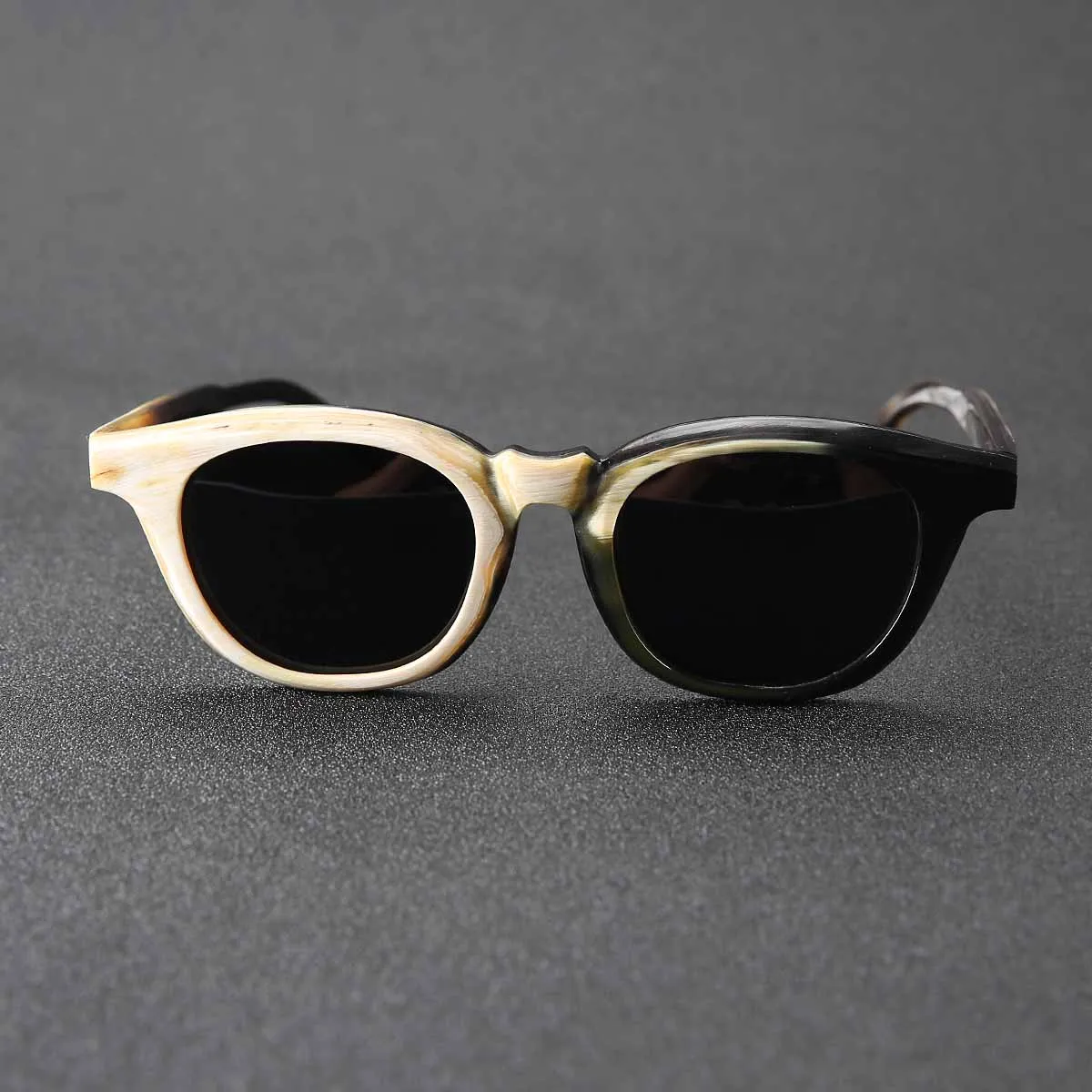 

European and American color trend brand sunglasses personality fashion sunglasses custom handmade natural horn plate