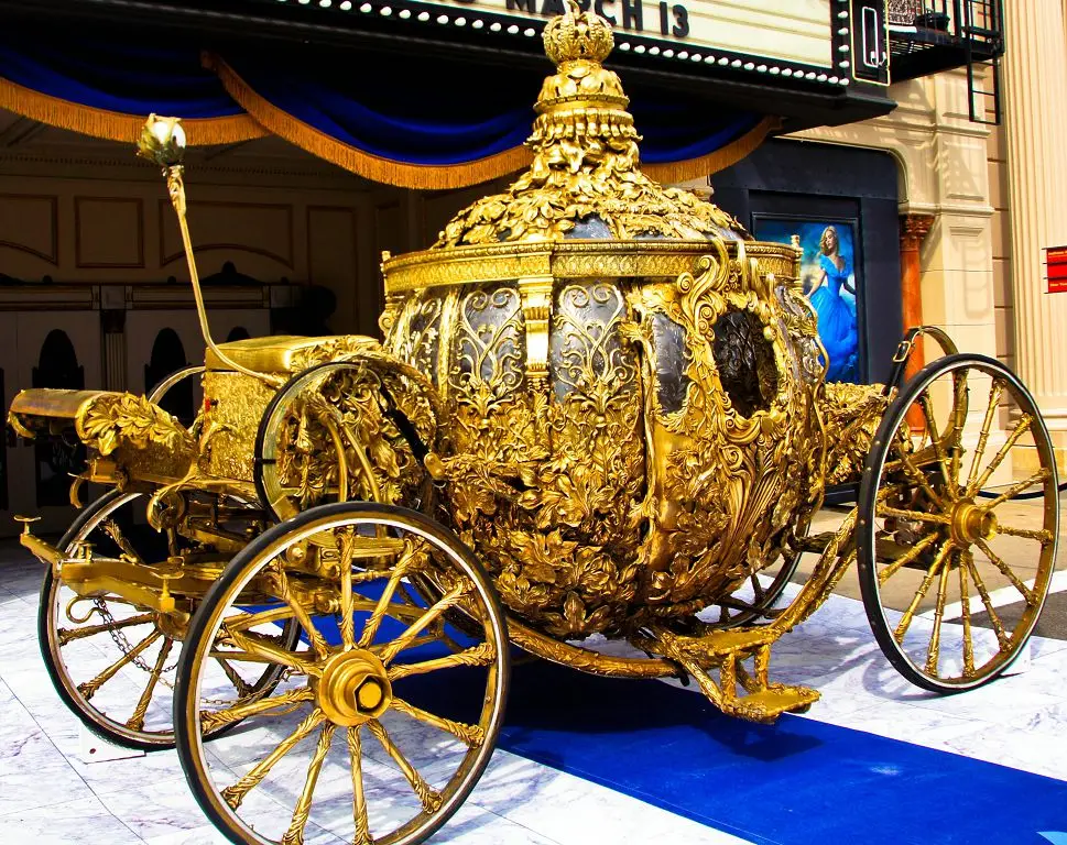 Electric Royal Pumpkin Carriage Yuanbao Carriage