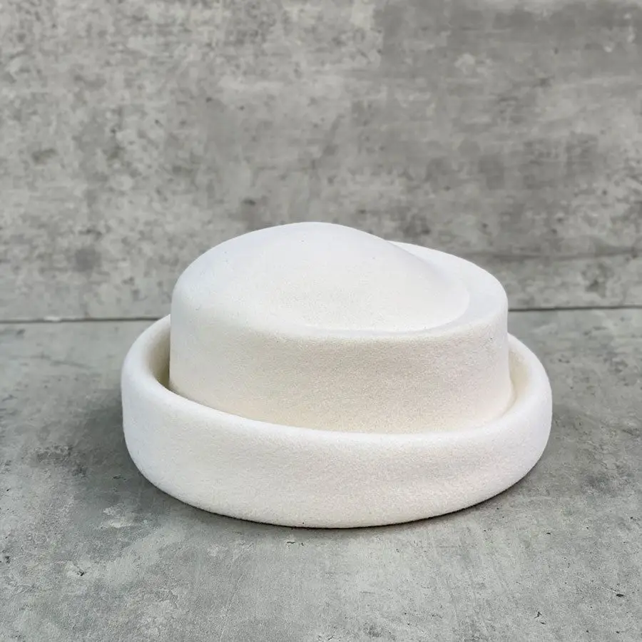 

Japanese Retro Wool Beret Hat for Women - Audrey Hepburn Style Elegant Princess Winter Felt Cap